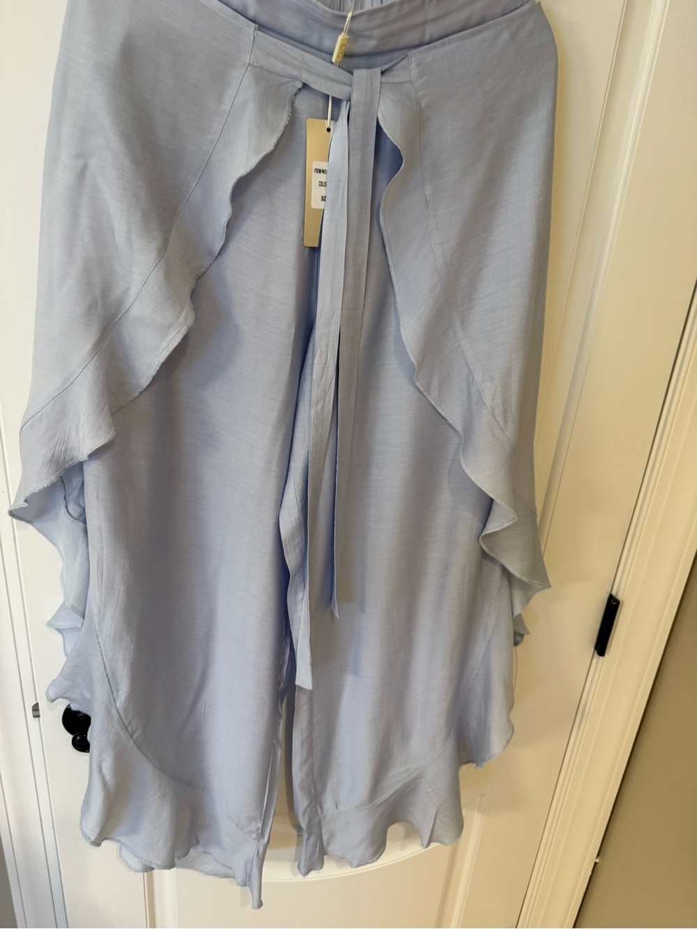 Ruffled Tie-Waist pants